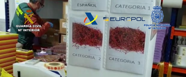 News photo from Spanish police of fraudulent saffron